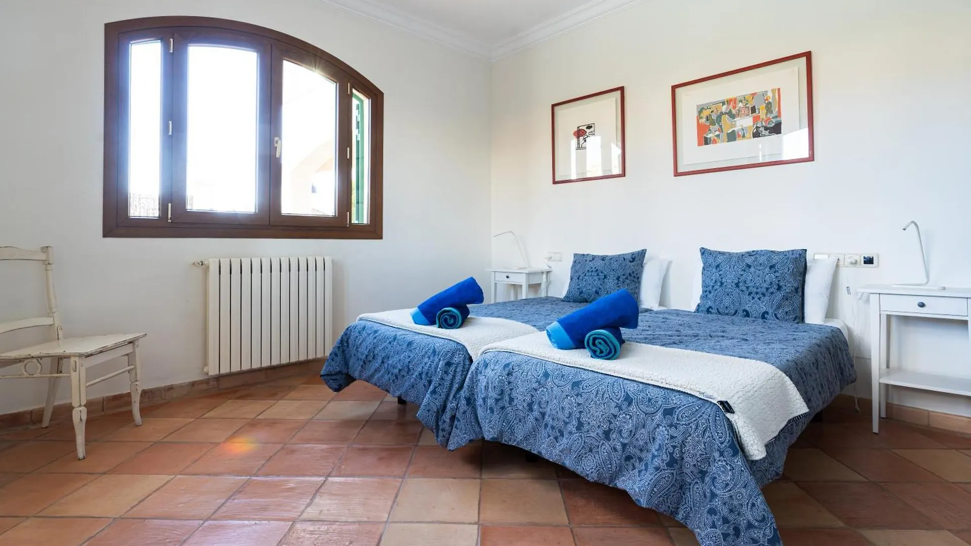 Traumhafte Finca Auf Mallorca Mit Pool 1A Lage Direkt Am Meer Bei Es Trenc Bootstouren Auf Anfrage Moeglich Sa Ràpita 0*,
