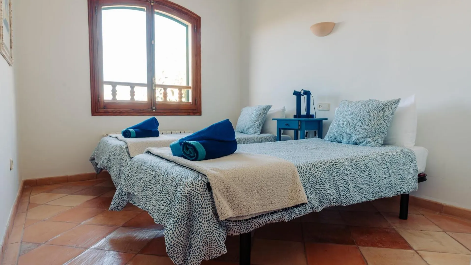Traumhafte Finca Auf Mallorca Mit Pool 1A Lage Direkt Am Meer Bei Es Trenc Bootstouren Auf Anfrage Moeglich Sa Ràpita Španělsko